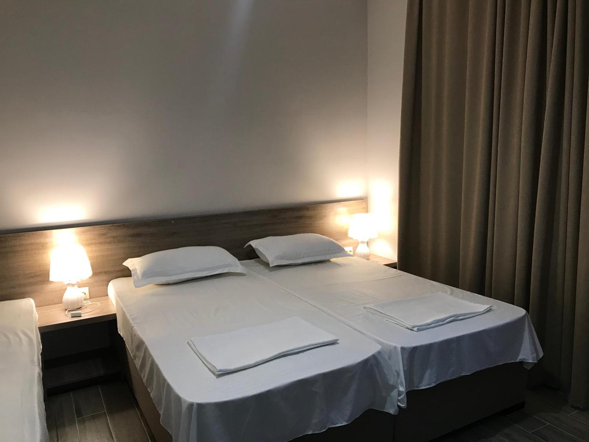 Guest House Nina Kobuleti Ngoại thất bức ảnh