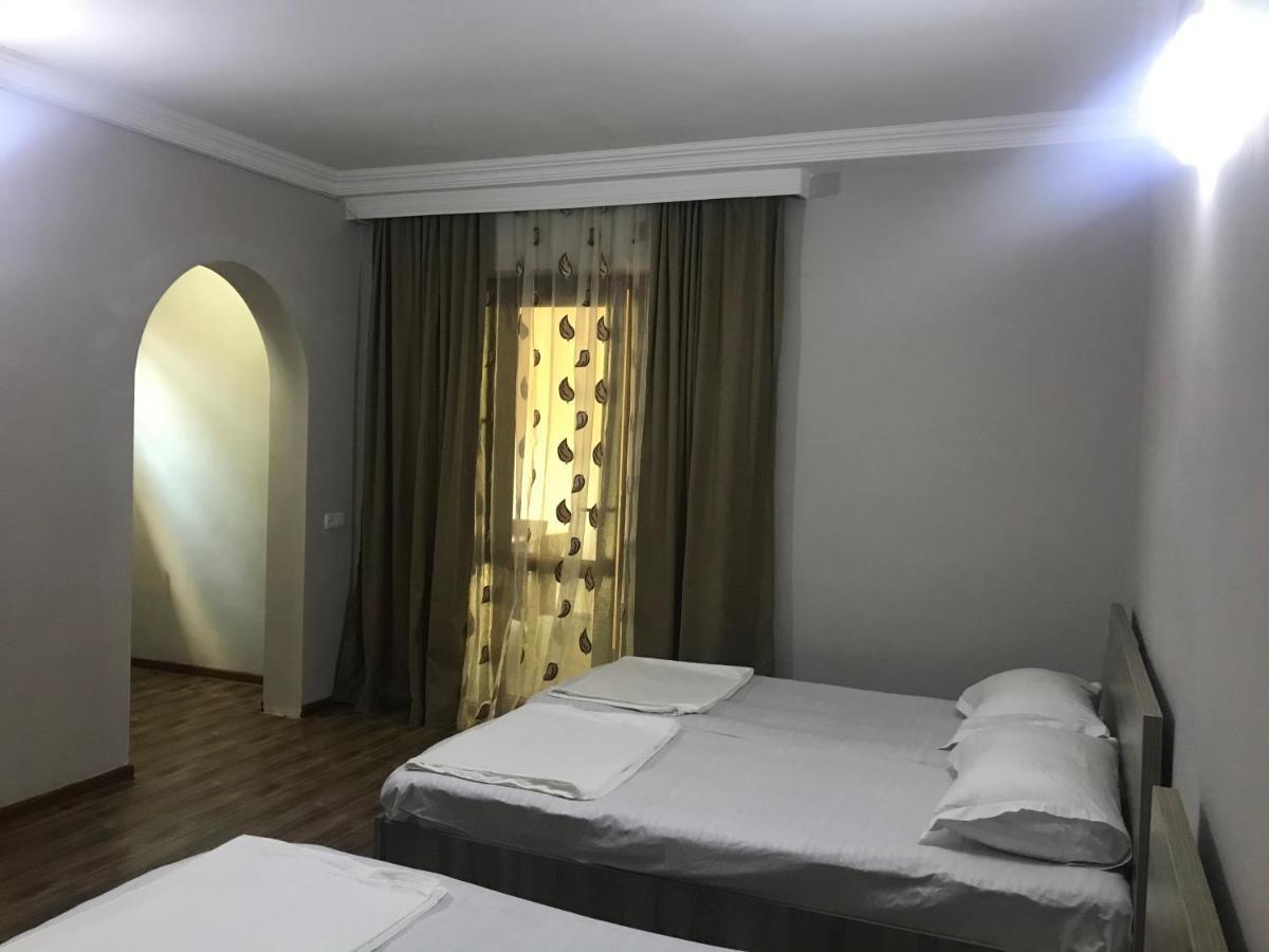 Guest House Nina Kobuleti Ngoại thất bức ảnh
