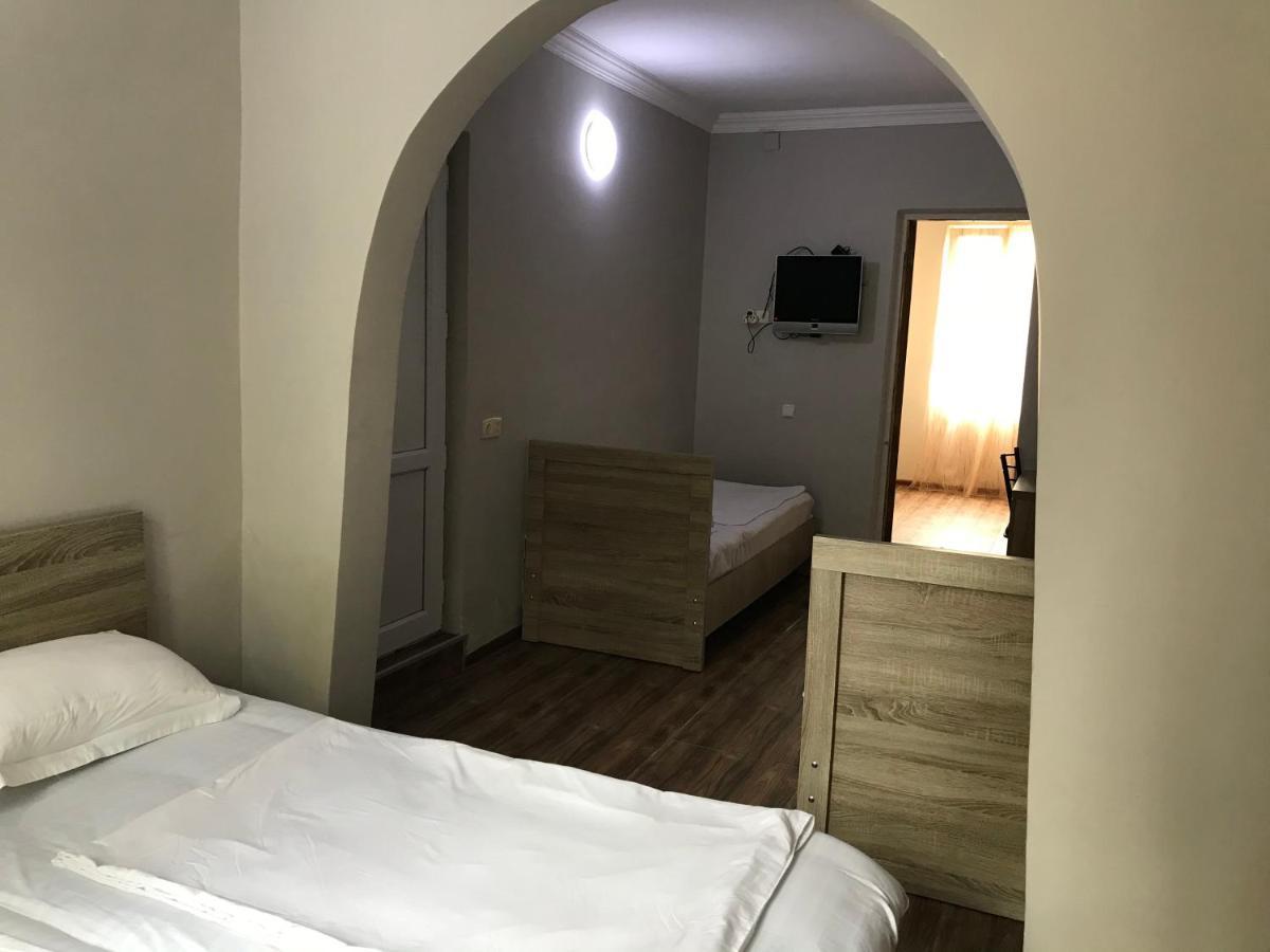 Guest House Nina Kobuleti Ngoại thất bức ảnh