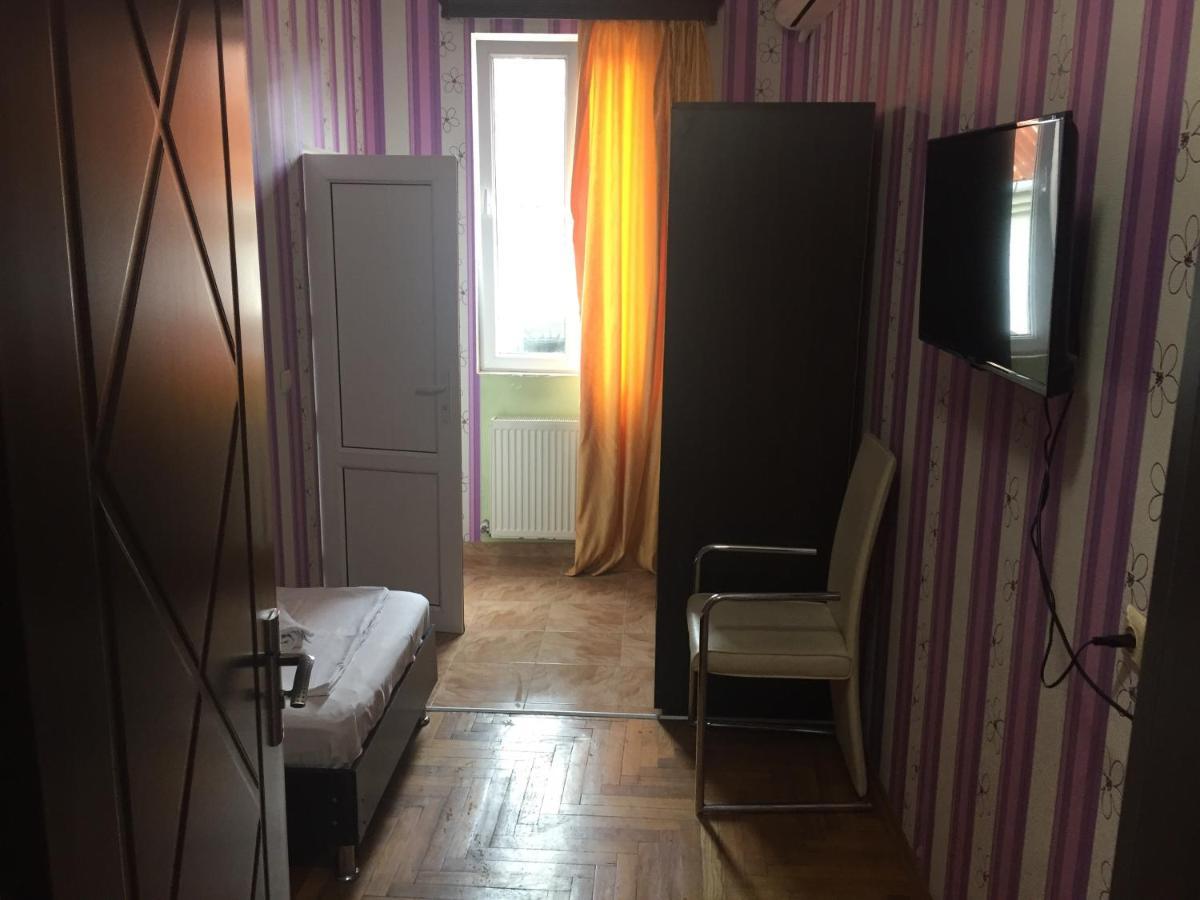 Guest House Nina Kobuleti Ngoại thất bức ảnh