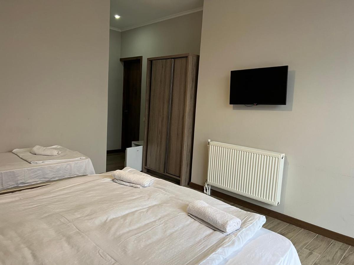 Guest House Nina Kobuleti Ngoại thất bức ảnh