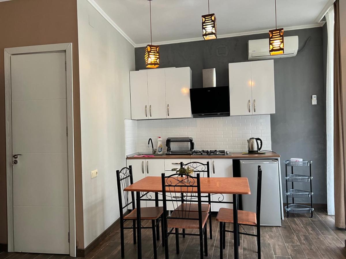 Guest House Nina Kobuleti Ngoại thất bức ảnh