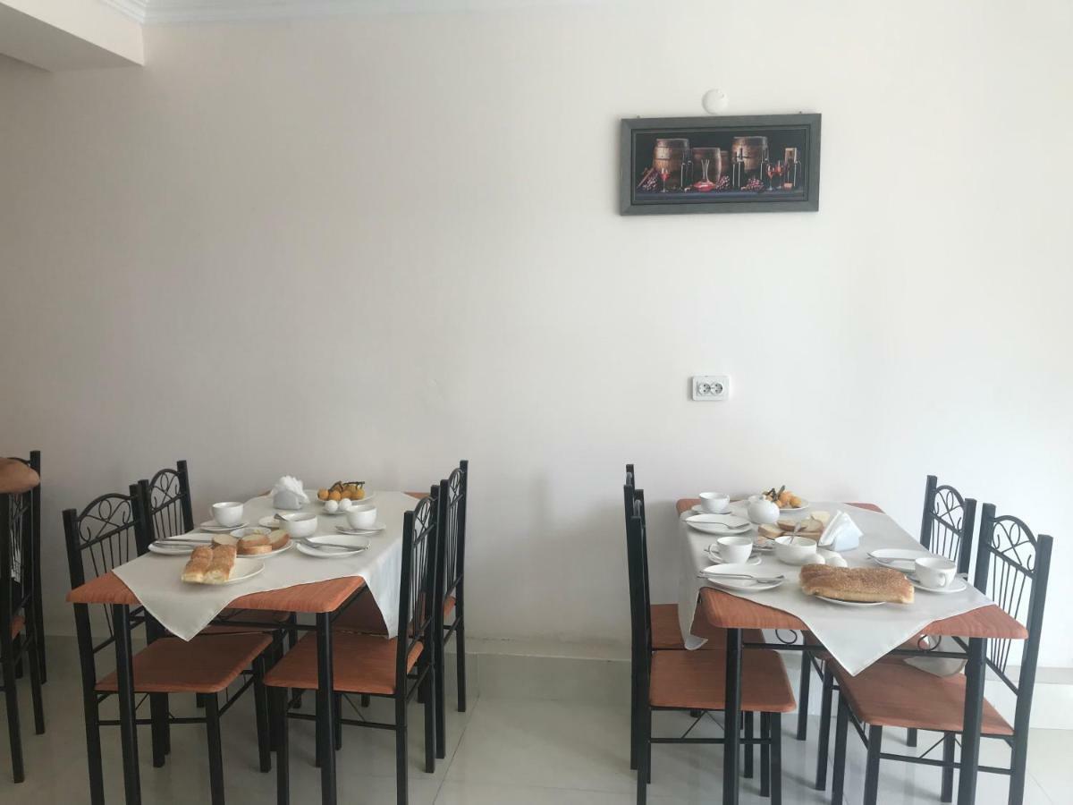Guest House Nina Kobuleti Ngoại thất bức ảnh